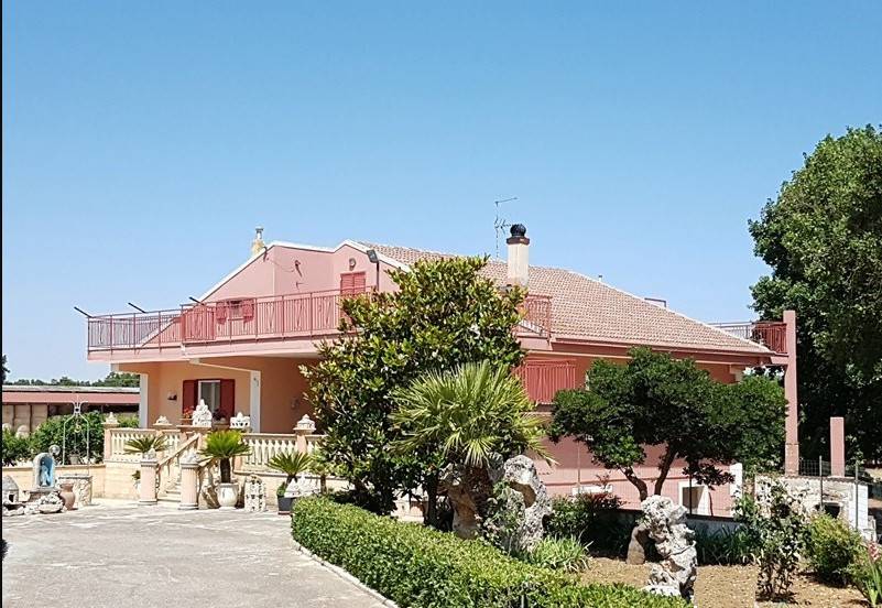 casa indipendente in vendita a Cassano delle Murge