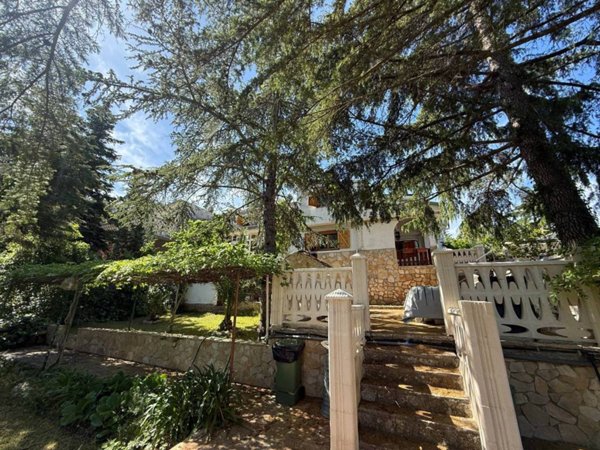 casa indipendente in vendita a Cassano delle Murge