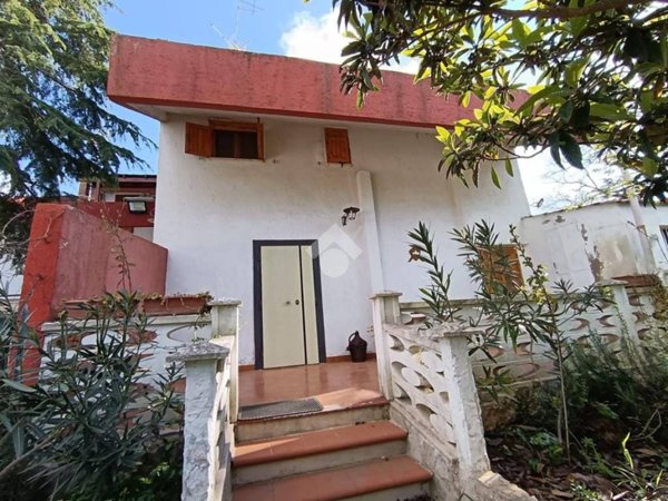 casa indipendente in vendita a Cassano delle Murge
