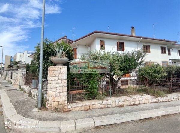 casa indipendente in vendita a Cassano delle Murge