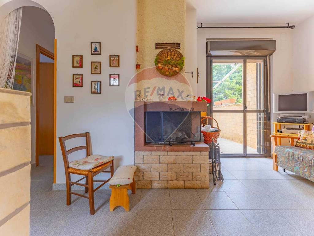 casa indipendente in vendita a Cassano delle Murge