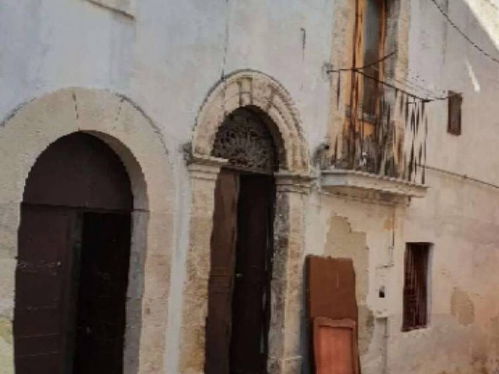 casa indipendente in vendita a Cassano delle Murge
