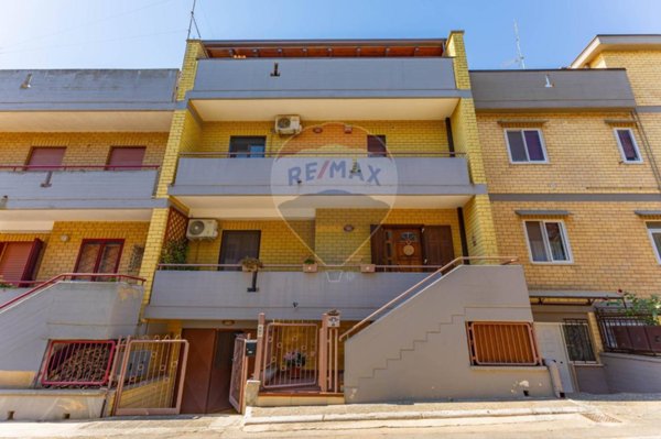 casa indipendente in vendita a Cassano delle Murge