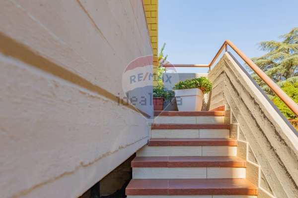 casa indipendente in vendita a Cassano delle Murge