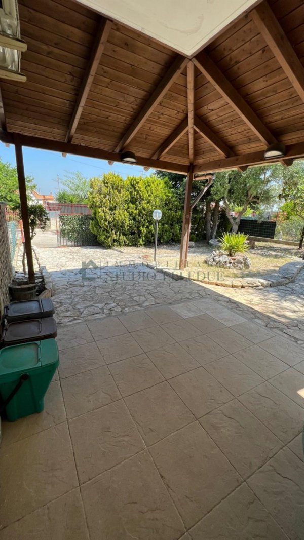 casa indipendente in vendita a Cassano delle Murge