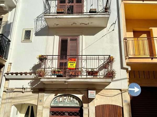casa indipendente in vendita a Cassano delle Murge