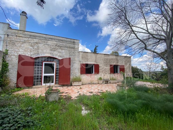 casa indipendente in vendita a Cassano delle Murge