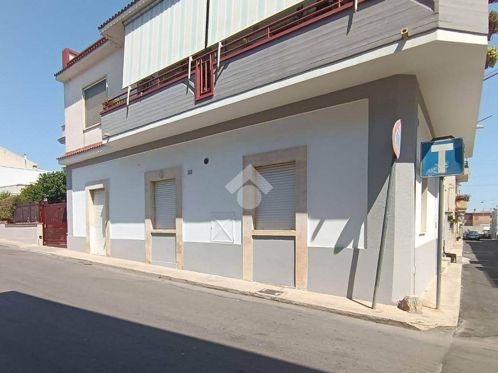 casa indipendente in vendita a Cassano delle Murge