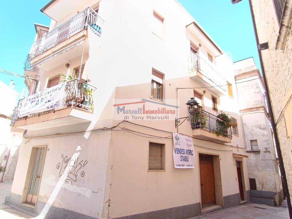 casa indipendente in vendita a Cassano delle Murge