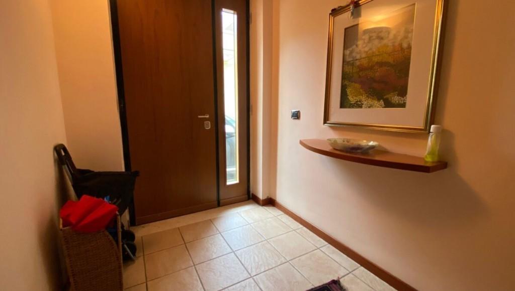 casa indipendente in vendita a Cassano delle Murge