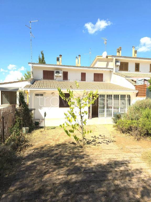 casa indipendente in vendita a Cassano delle Murge