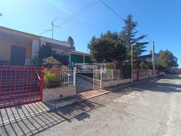 casa indipendente in vendita a Cassano delle Murge