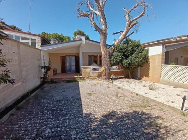 casa indipendente in vendita a Cassano delle Murge
