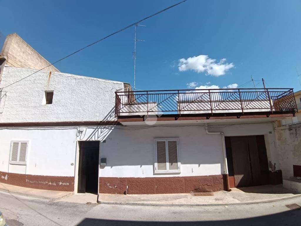 casa indipendente in vendita a Cassano delle Murge