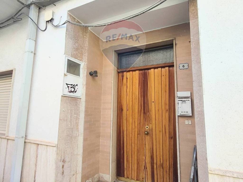 casa indipendente in vendita a Cassano delle Murge