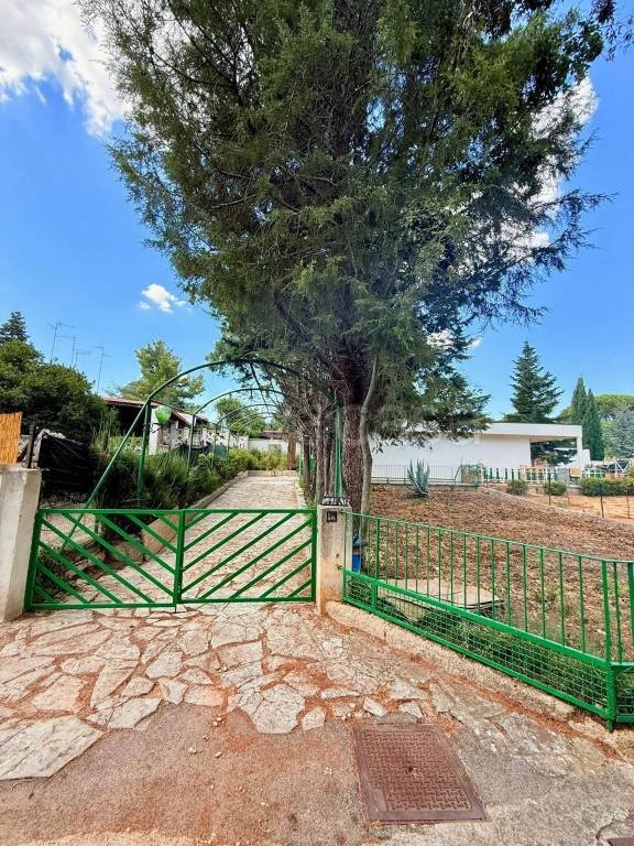 casa indipendente in vendita a Cassano delle Murge