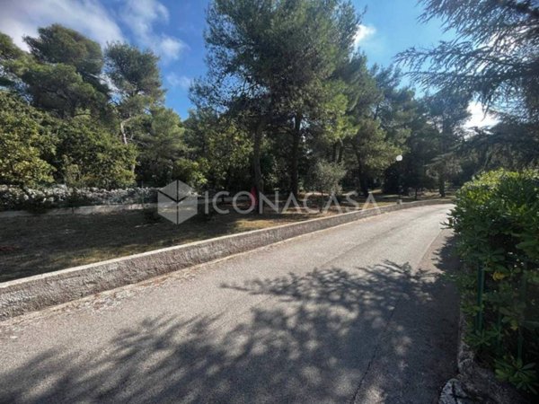 casa indipendente in vendita a Cassano delle Murge