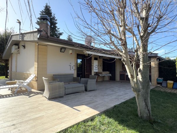 casa indipendente in vendita a Cassano delle Murge