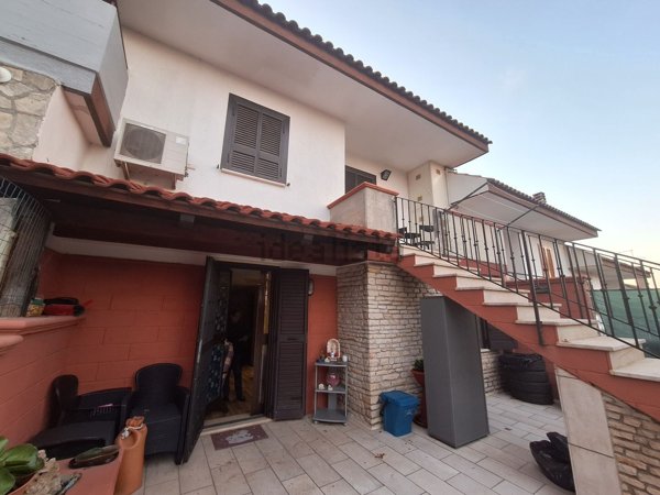 casa indipendente in vendita a Cassano delle Murge