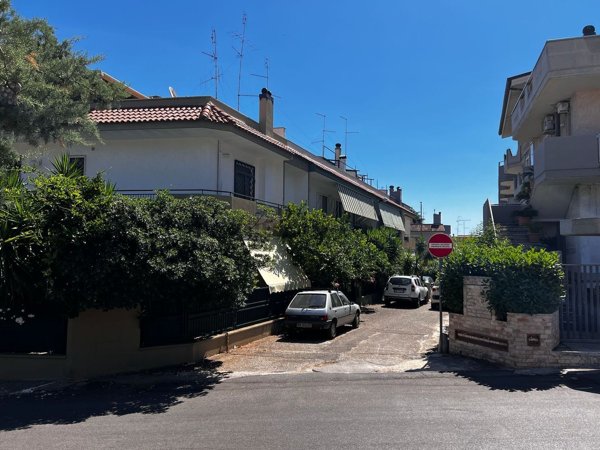 casa indipendente in vendita a Cassano delle Murge