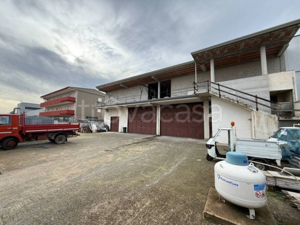 appartamento in vendita a Cassano delle Murge