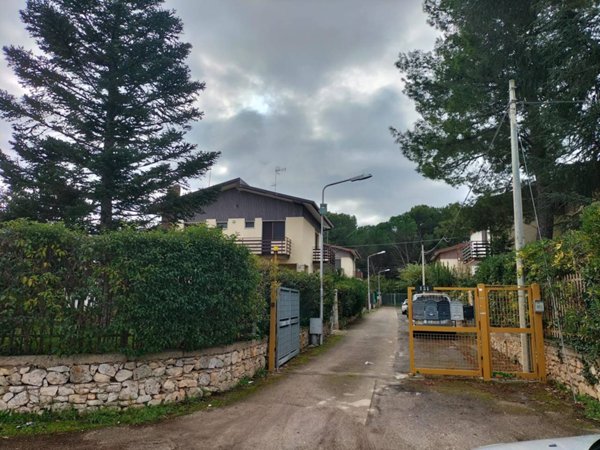 casa indipendente in vendita a Cassano delle Murge