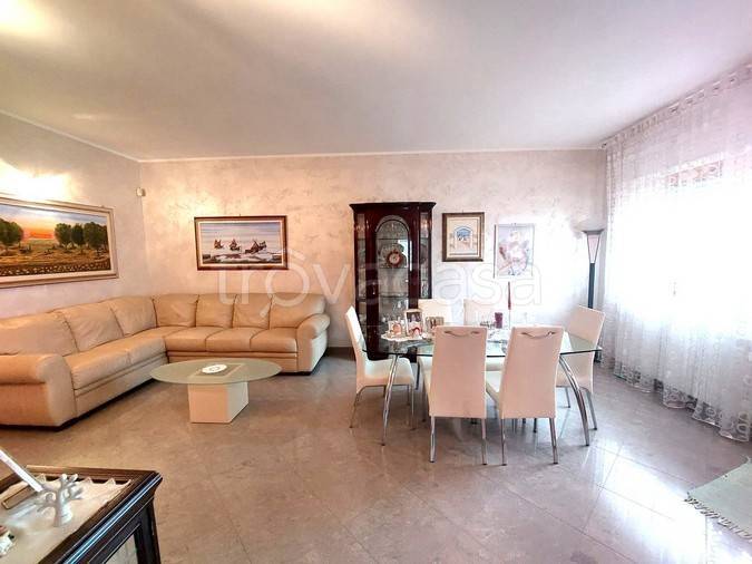 casa indipendente in vendita a Cassano delle Murge