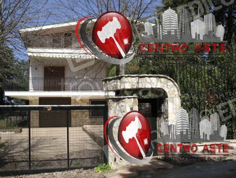 casa indipendente in vendita a Cassano delle Murge