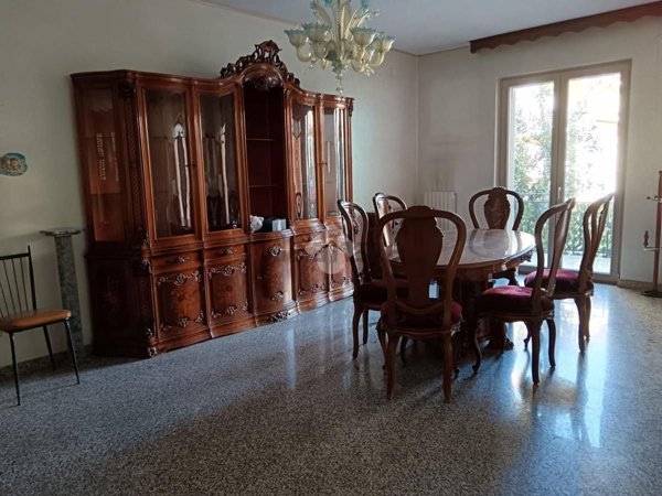 casa indipendente in vendita a Cassano delle Murge