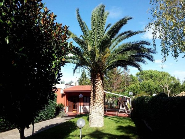 casa indipendente in vendita a Cassano delle Murge