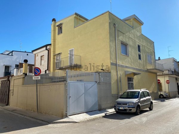 appartamento in vendita a Cassano delle Murge