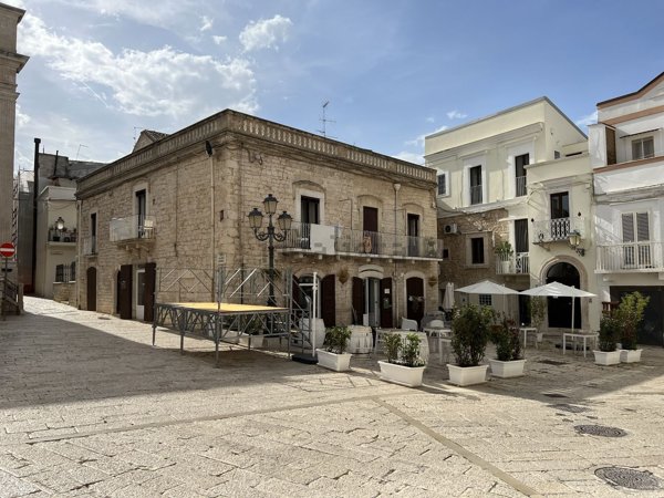casa indipendente in vendita a Cassano delle Murge