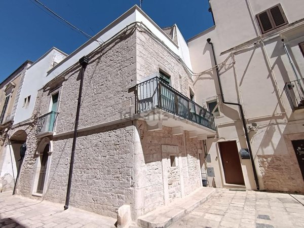 casa indipendente in vendita a Cassano delle Murge