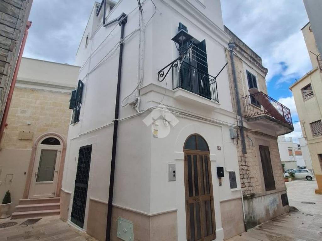 casa indipendente in vendita a Cassano delle Murge