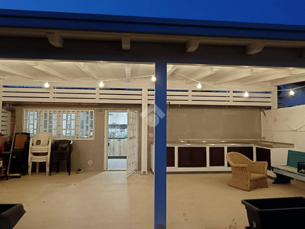 casa indipendente in vendita a Cassano delle Murge