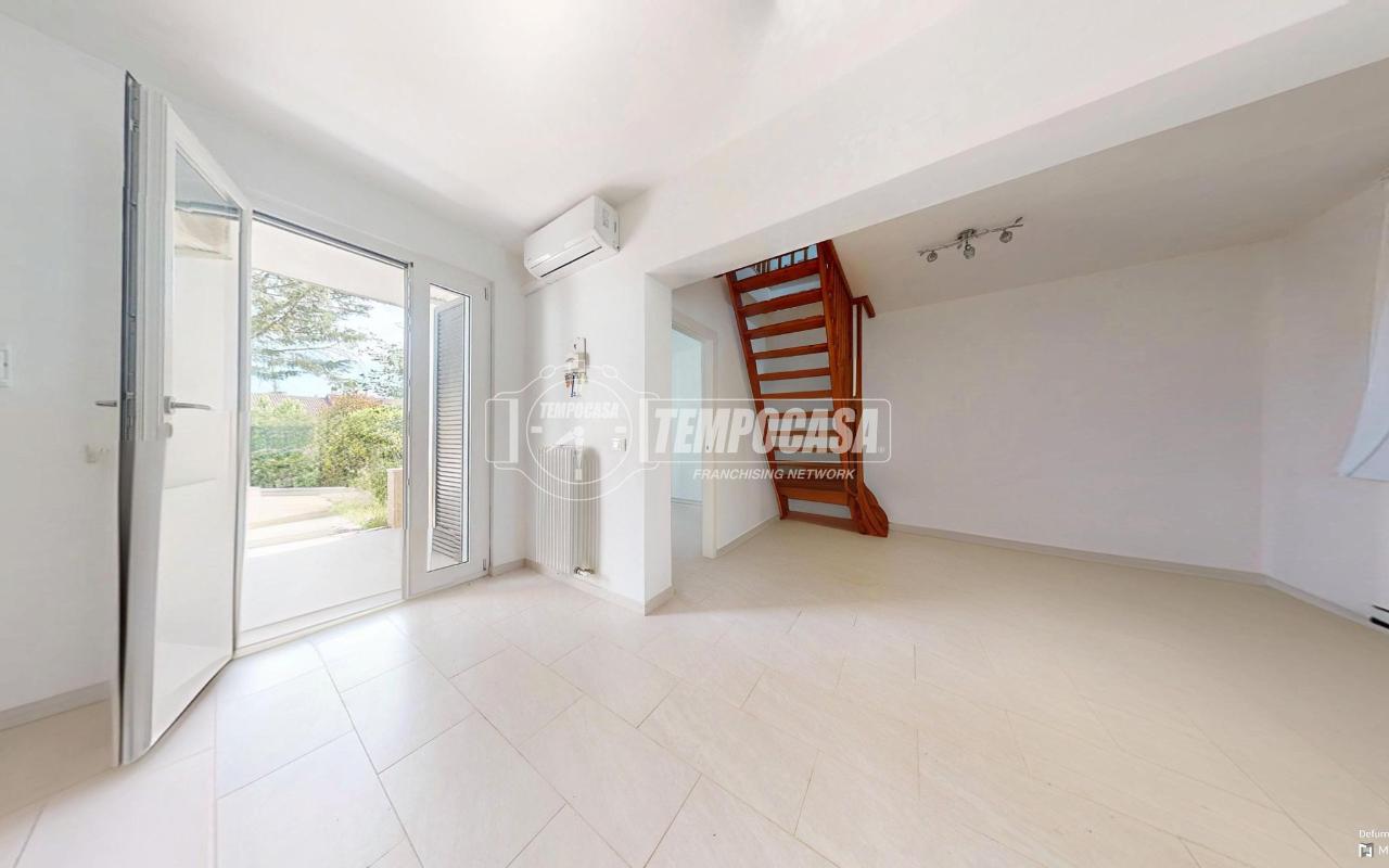 casa indipendente in vendita a Cassano delle Murge