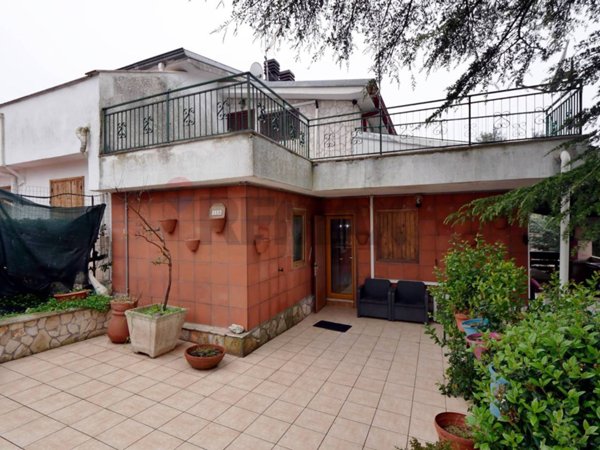 casa indipendente in vendita a Cassano delle Murge