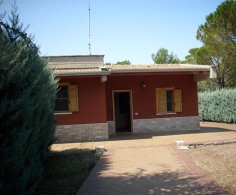 casa indipendente in vendita a Cassano delle Murge