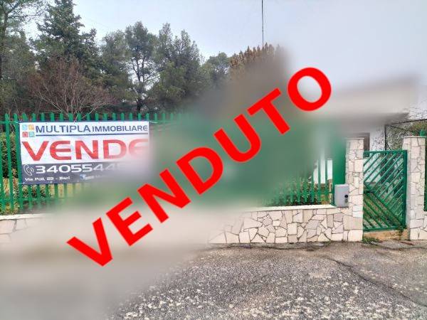 casa indipendente in vendita a Cassano delle Murge