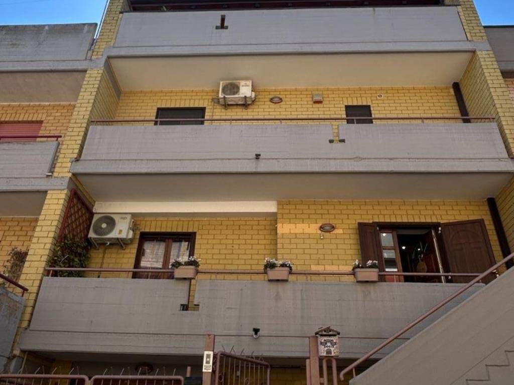 casa indipendente in vendita a Cassano delle Murge