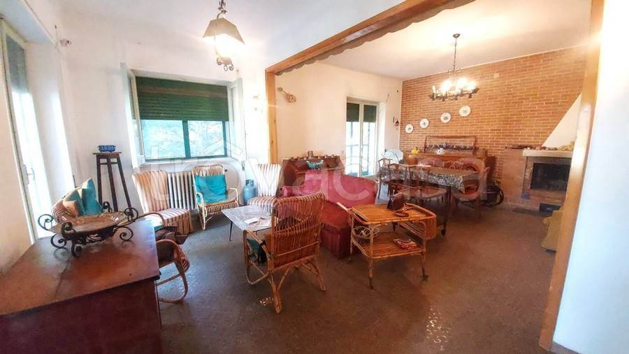 casa indipendente in vendita a Cassano delle Murge