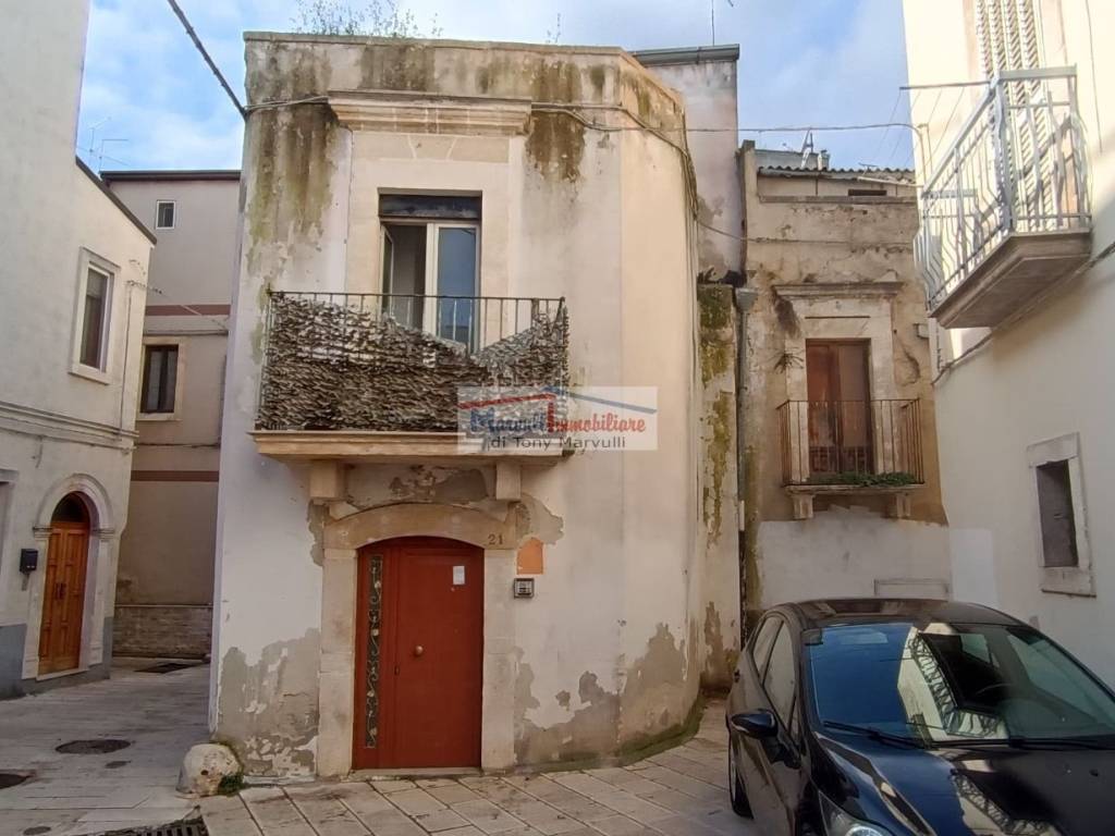 casa indipendente in vendita a Cassano delle Murge