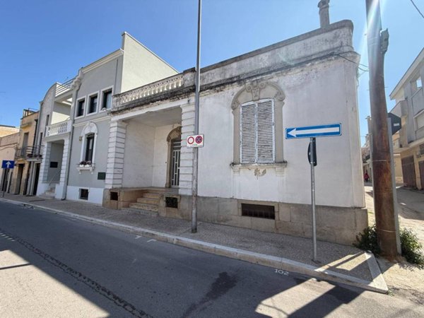 casa indipendente in vendita a Cassano delle Murge