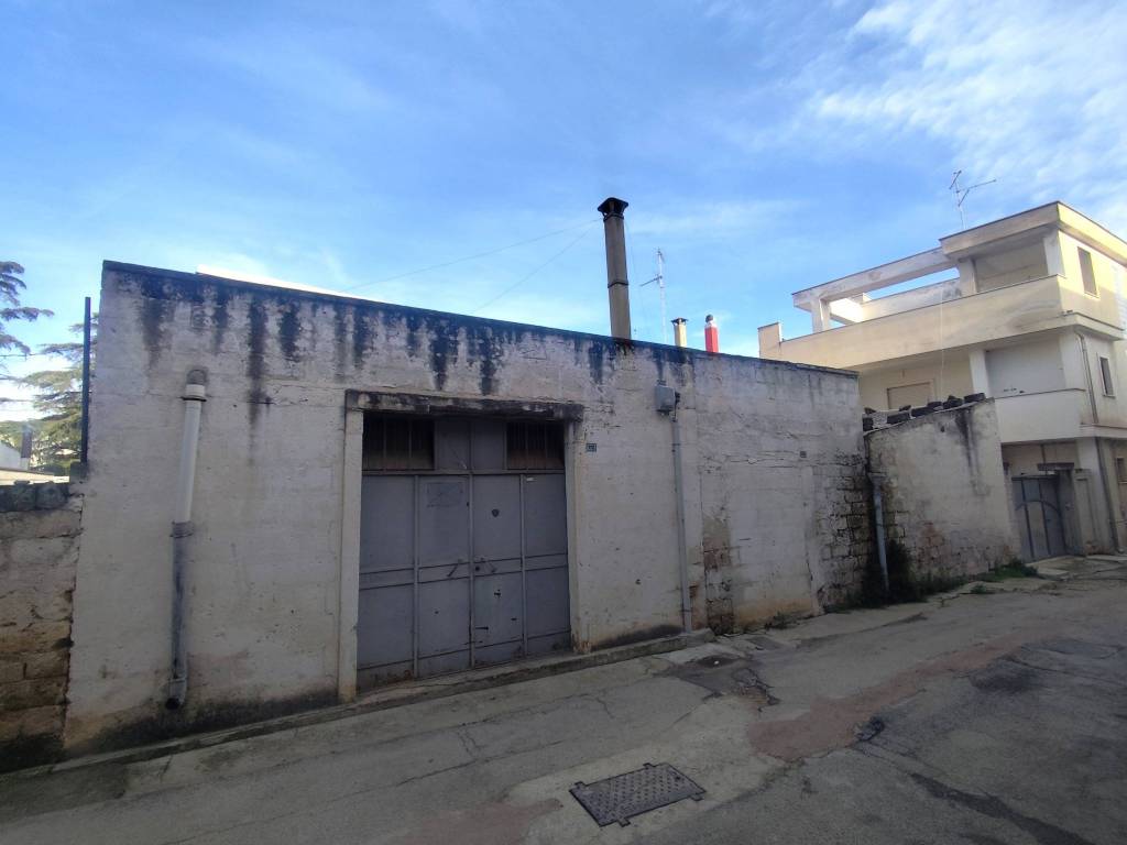 casa indipendente in vendita a Cassano delle Murge