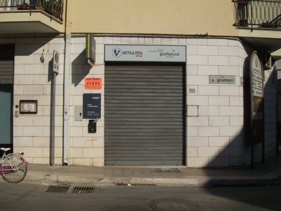 locale commerciale in vendita a Cassano delle Murge