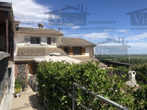 casa indipendente in vendita a Cassano delle Murge