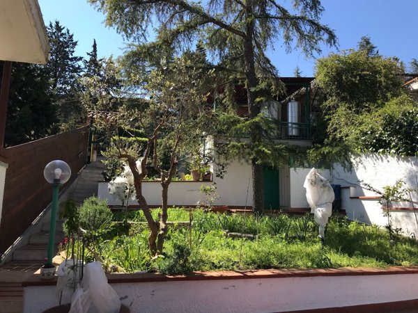 casa indipendente in vendita a Cassano delle Murge
