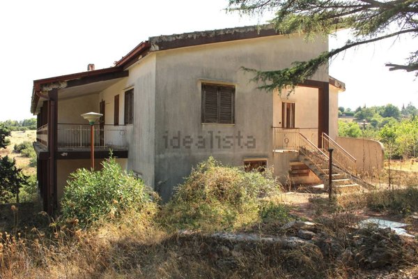 casa indipendente in vendita a Cassano delle Murge