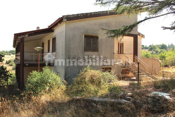 casa indipendente in vendita a Cassano delle Murge
