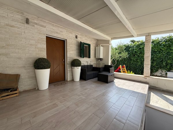 casa indipendente in vendita a Cassano delle Murge